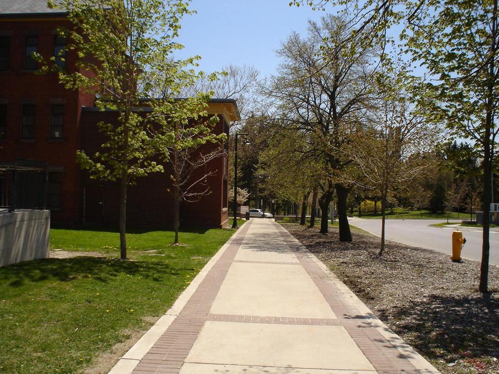 Humber College Lakeshore Campus Residence Торонто Экстерьер фото